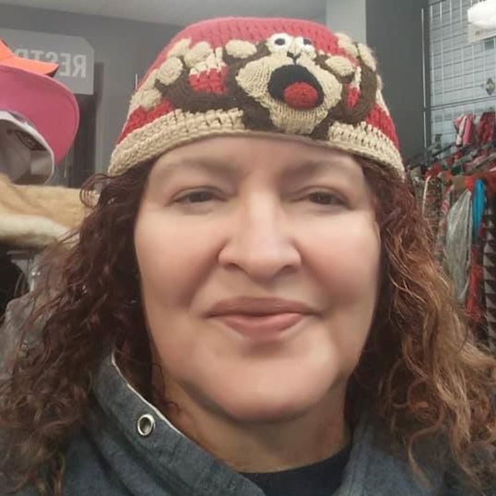 Meet your Posher, Malinda